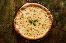 Dört Peynirli Pizza