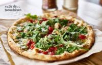 zeytinli roka sebzeli bahar